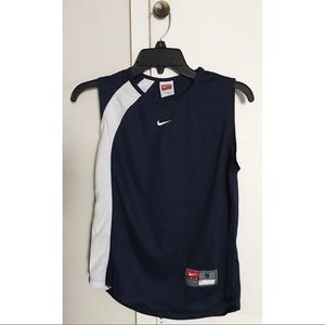 Nike chic sports jersey